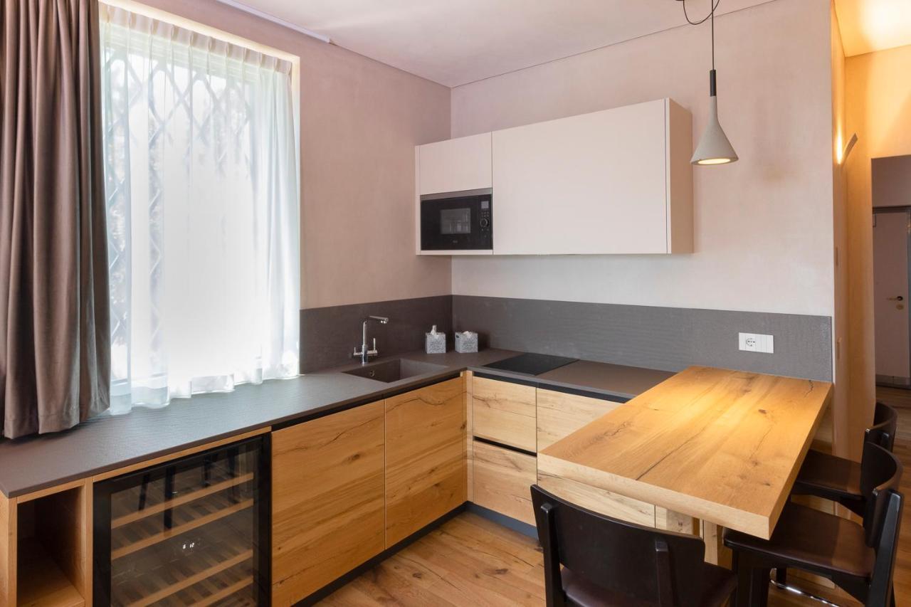 Eremus Relais Lejlighedshotel Lonato Eksteriør billede
